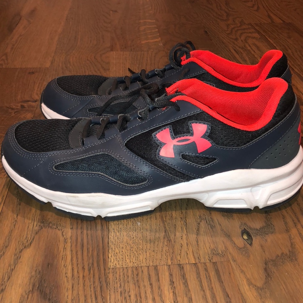 Under Armour gym shoes